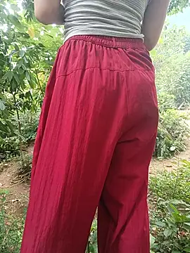 linda_bae00 webcam