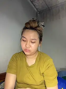 Almira6868 webcam