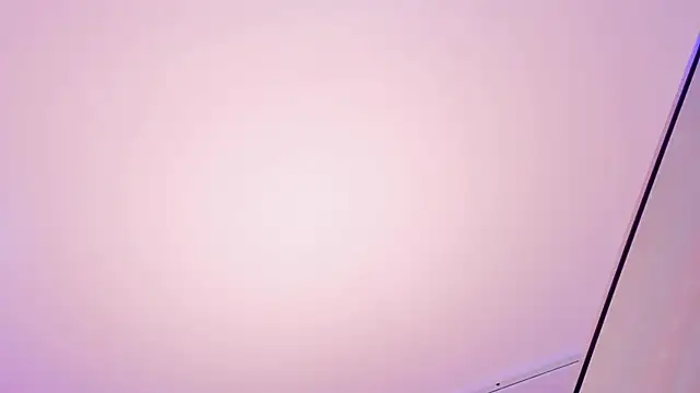Lia_owenss webcam