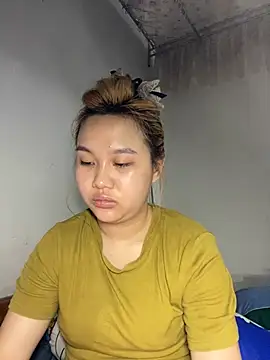 Almira6868 webcam