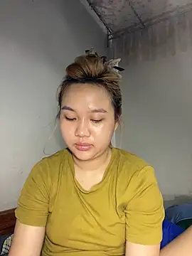 Almira6868 webcam
