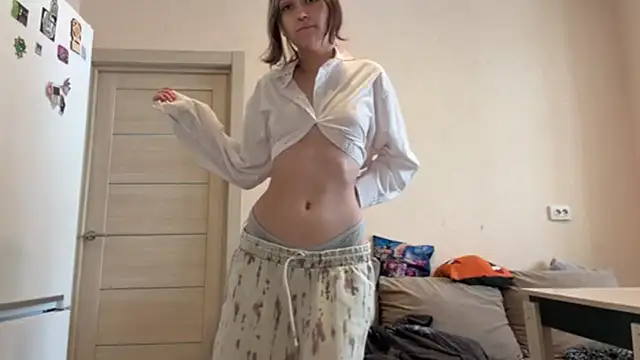 YourFavoriteAltgirl webcam