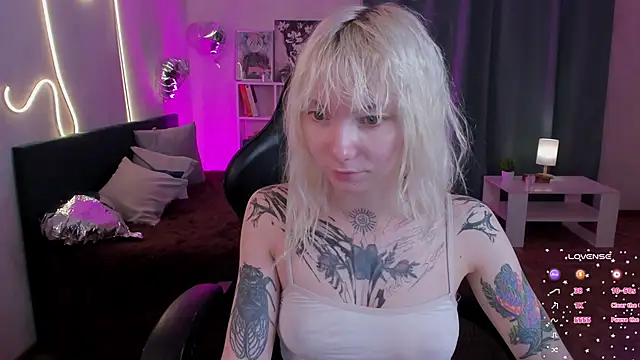 tattoo_art_baby webcam