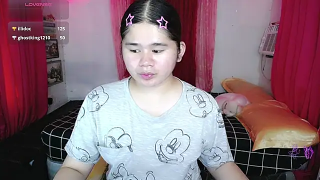 Brittany_143 live cam