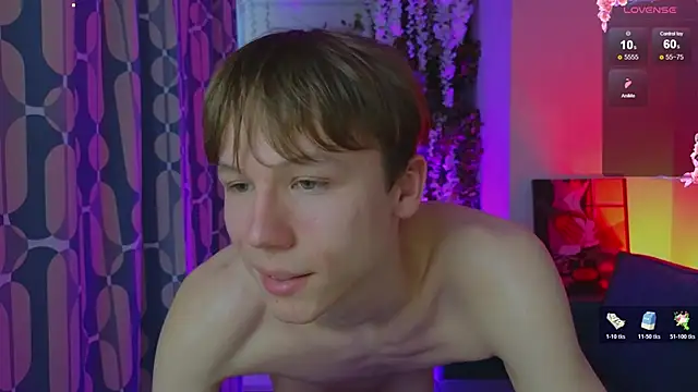 cuMte_boy live cam
