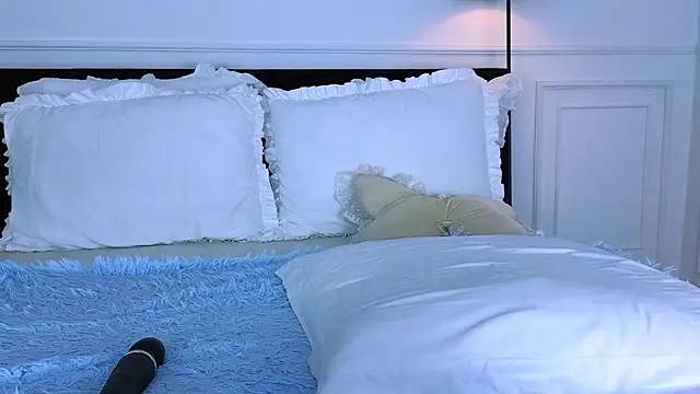 NicoleMarani webcam