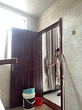 daaqnn (Ask my age) - 少妇逼逼痒，需要霸总来舔The young woman’s pussy is i