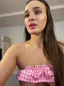 LillyNatty18 webcam