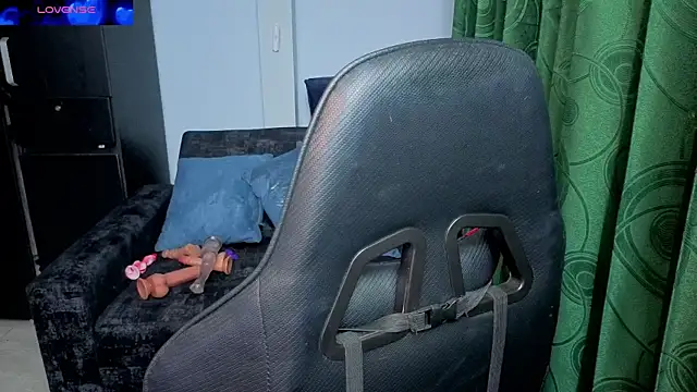 charlotee_lovee69 webcam
