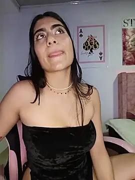 Miakhalifa__ webcam