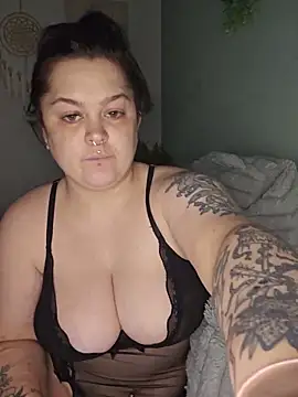 Saucy-Serenity webcam