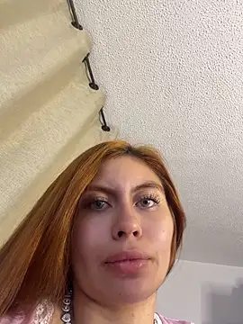 Stormi_th webcam