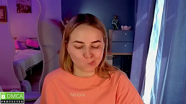 Mira_Mermayd webcam