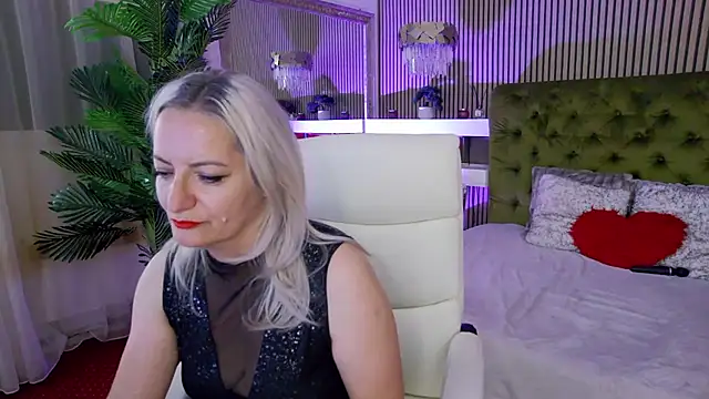 LadyTouch webcam