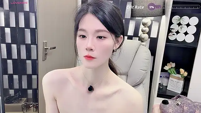 Yueyue-MM live sex cam