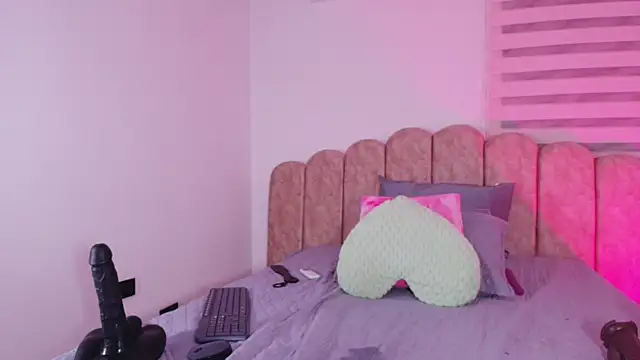lu_mystic webcam