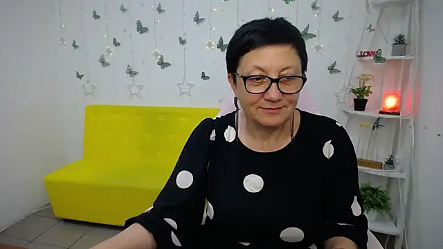 EmilyL0ve webcam