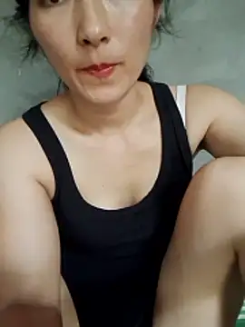 Asami_6868 webcam