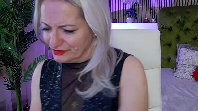 LadyTouch webcam