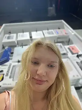 AmmyHot
