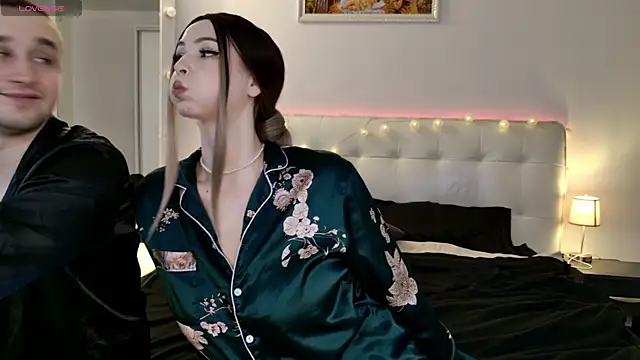 Eliza77 webcam