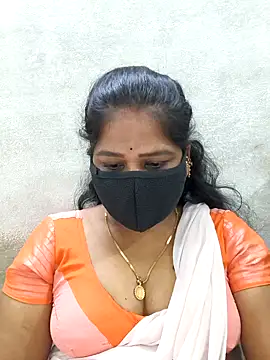 MaaliiiPonuTamil webcam