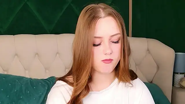 Kendra_Parlow webcam