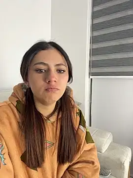 EmilyCxx webcam