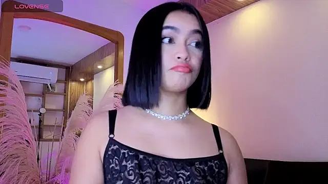 Chloe_monroee webcam
