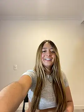 Zara_Ross