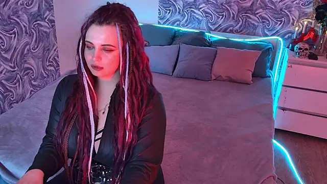 Miss_Maya_Mils webcam