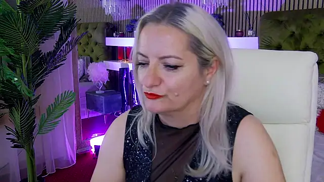 LadyTouch webcam