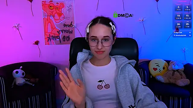 mona_cloud webcam