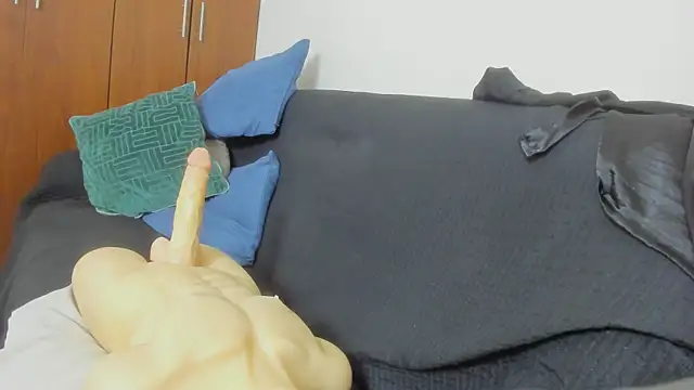 kiraGeiner webcam