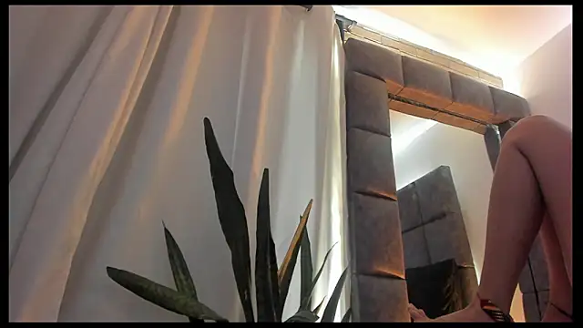 BrigitteVons webcam