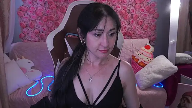 CarolinaaFoxyyy webcam