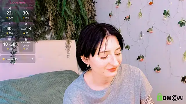 Kira__Cutie webcam