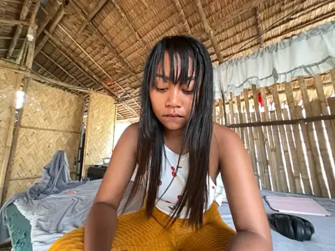 Juliet_official_pro webcam