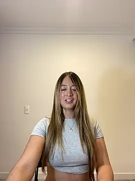 Zara_Ross