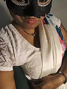 DIRTYSECRET_QUEEN_07 webcam