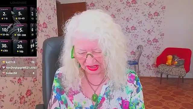 Maya_Mayflower webcam