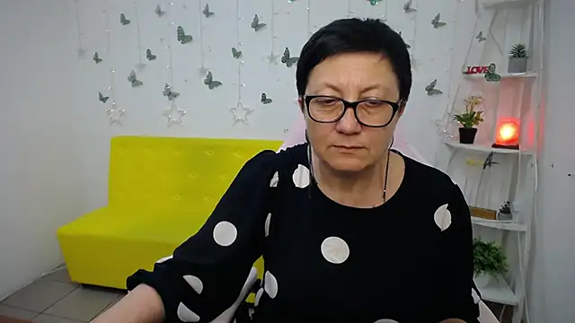 EmilyL0ve webcam