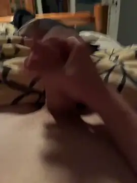 bigwhitecock94 webcam