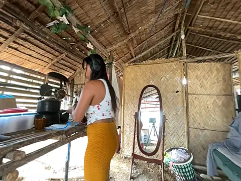 Juliet_official_pro webcam
