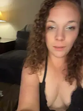 XoMisty live cam