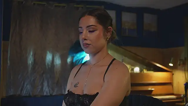 VanessaDoyle webcam