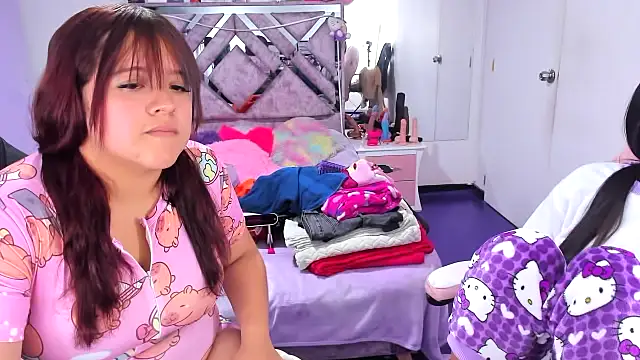 Luna_Analya webcam