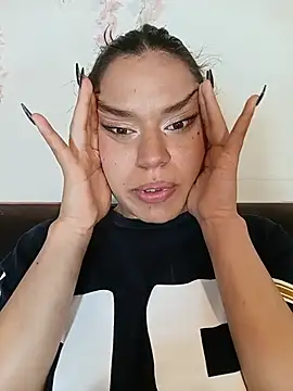 Danni_shy webcam