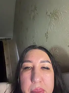 Naughtbaby_2025 webcam
