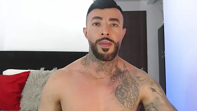 andrea_de_lucaa webcam